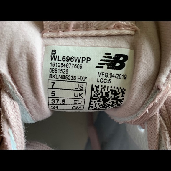 🌼New Balance🌼Classics WL696 ‘Faded Rose’ - Picture 12 of 12